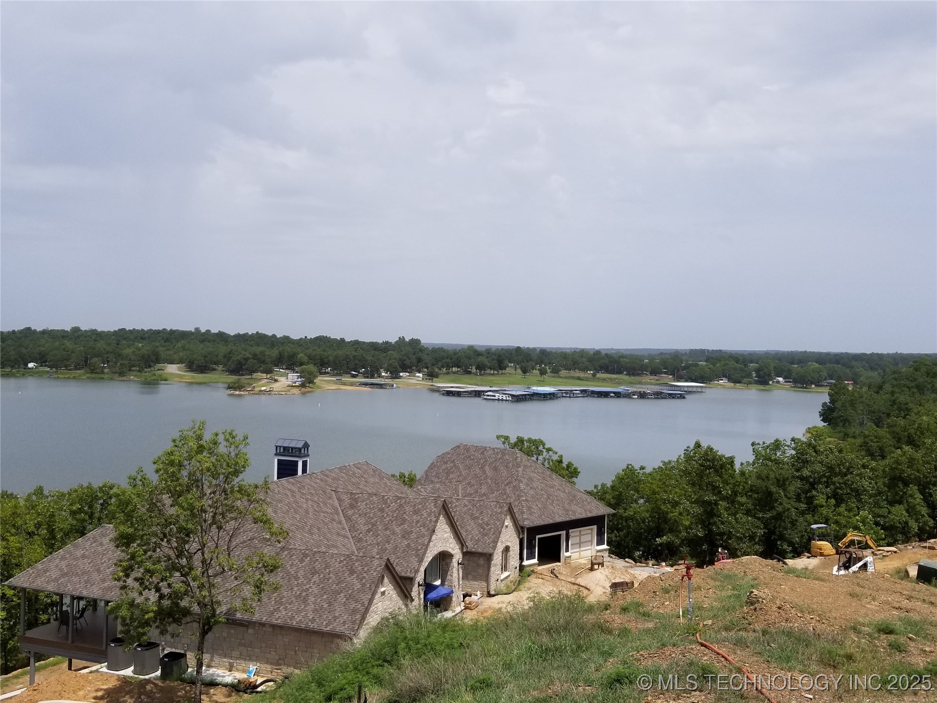 66 Edge Water Road Property Photo 34