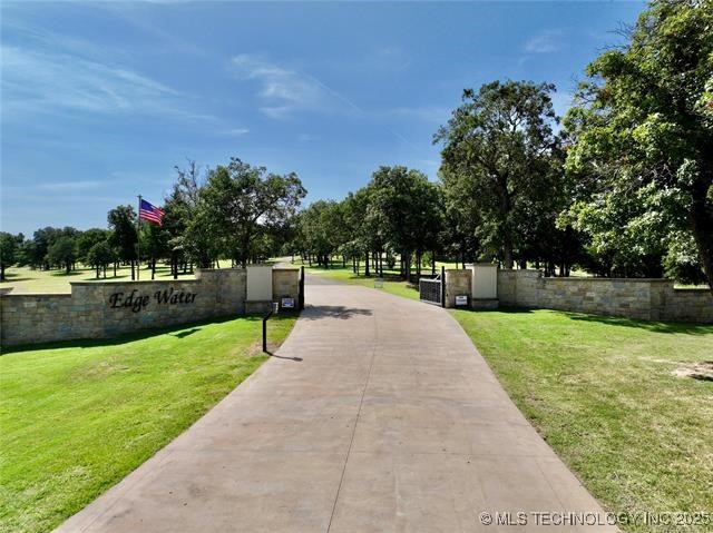 65 Edge Water Road Property Photo 7