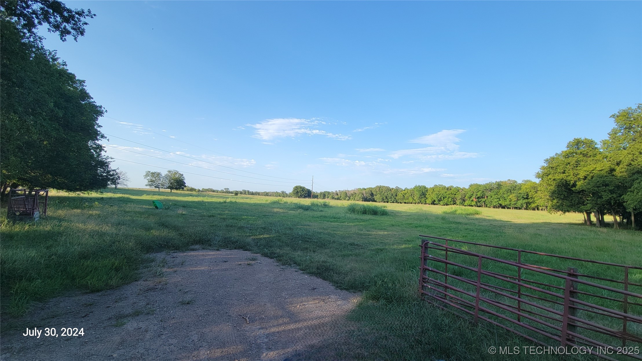 11027 N Yale Avenue Property Photo 16