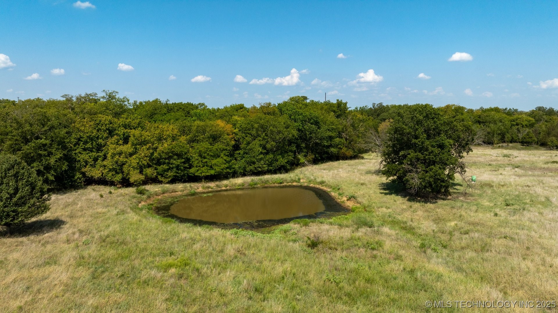 11027 N Yale Avenue Property Photo 20