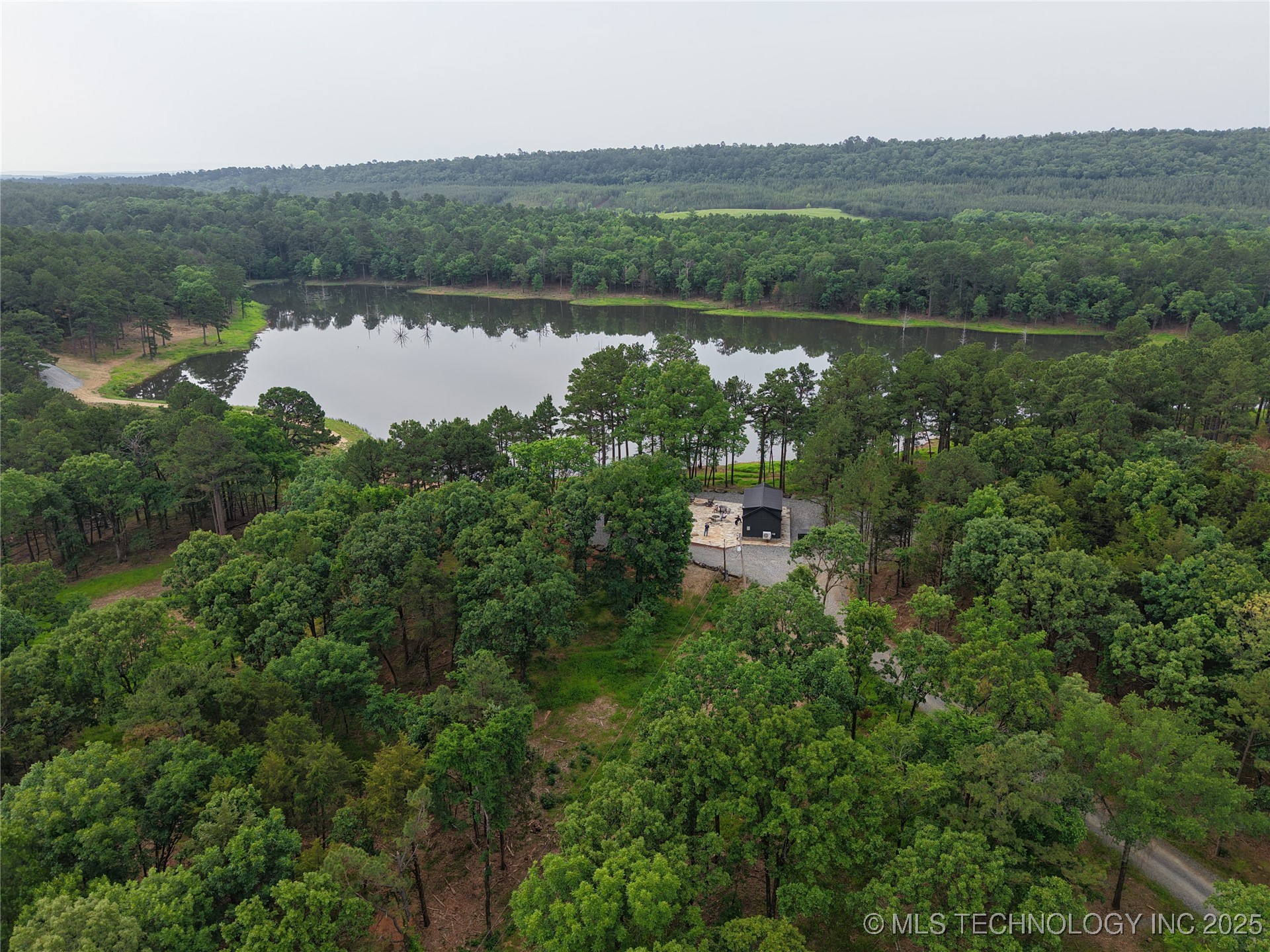 28574 Pocahontas Road Property Photo 8