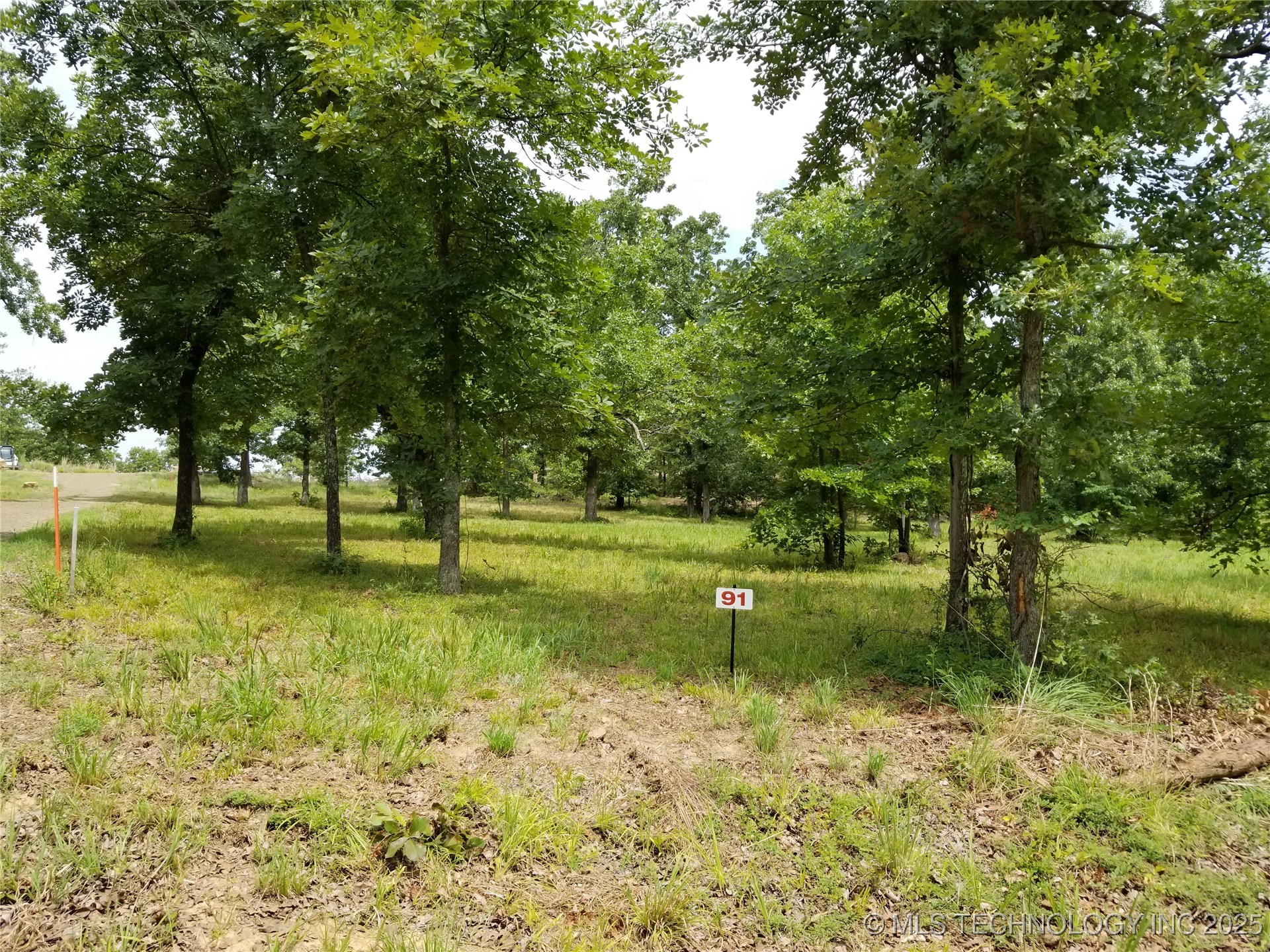 91 Edge Water Road Property Photo 6