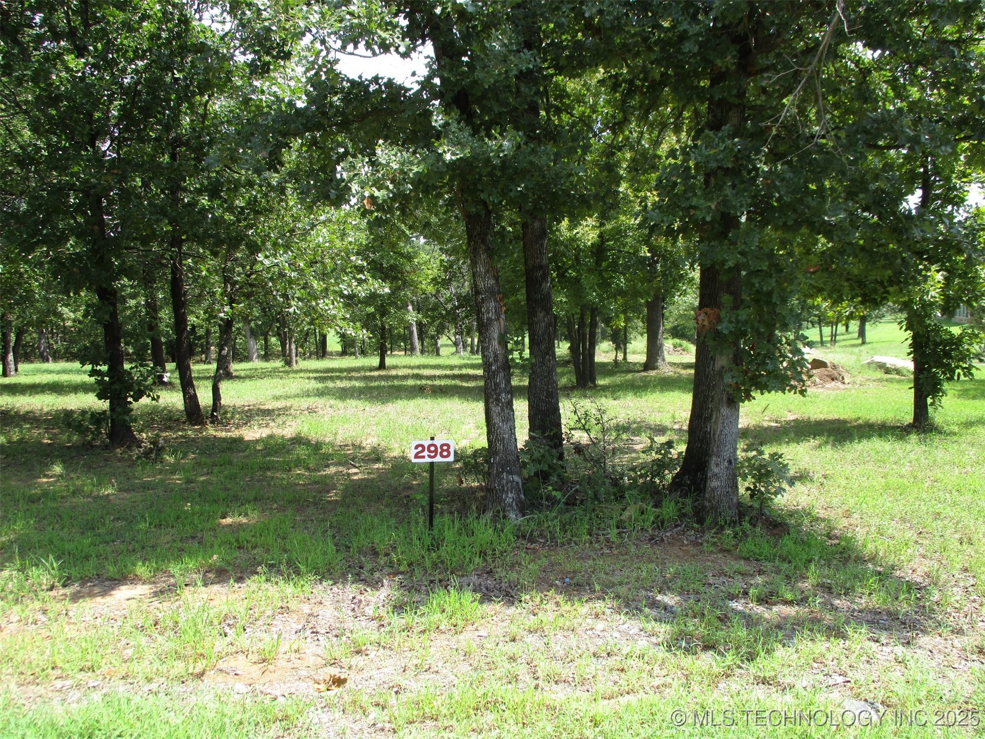 298 Edge Water Road Property Photo 6