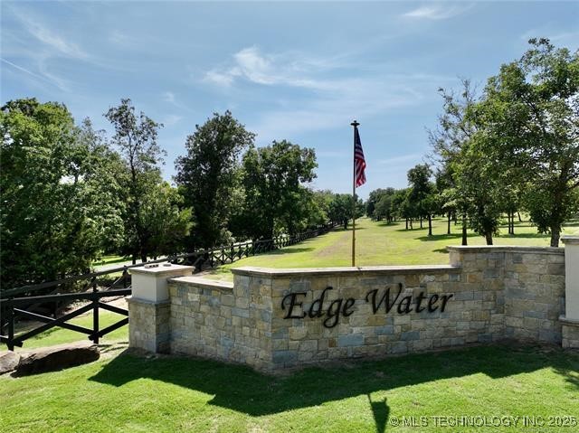 298 Edge Water Road Property Photo 7