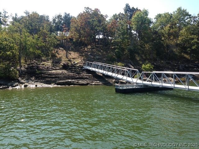 298 Edge Water Road Property Photo 14