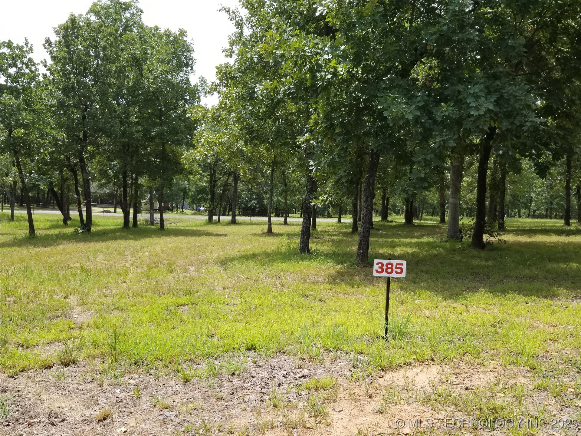 385 Edge Water Road Property Photo 6