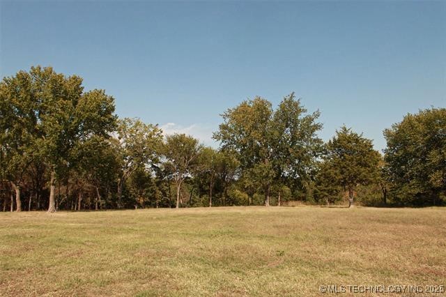 W 43rd Street N Property Photo 8