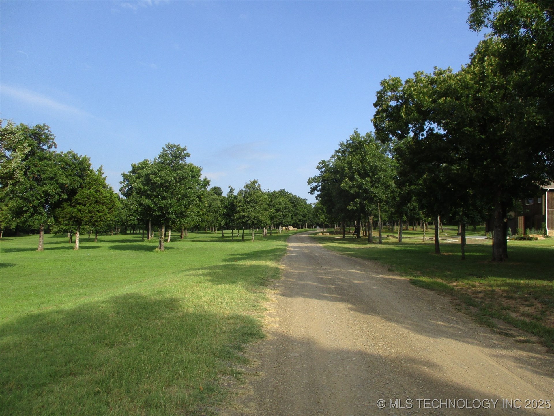58 Edge Water Road Property Photo 19