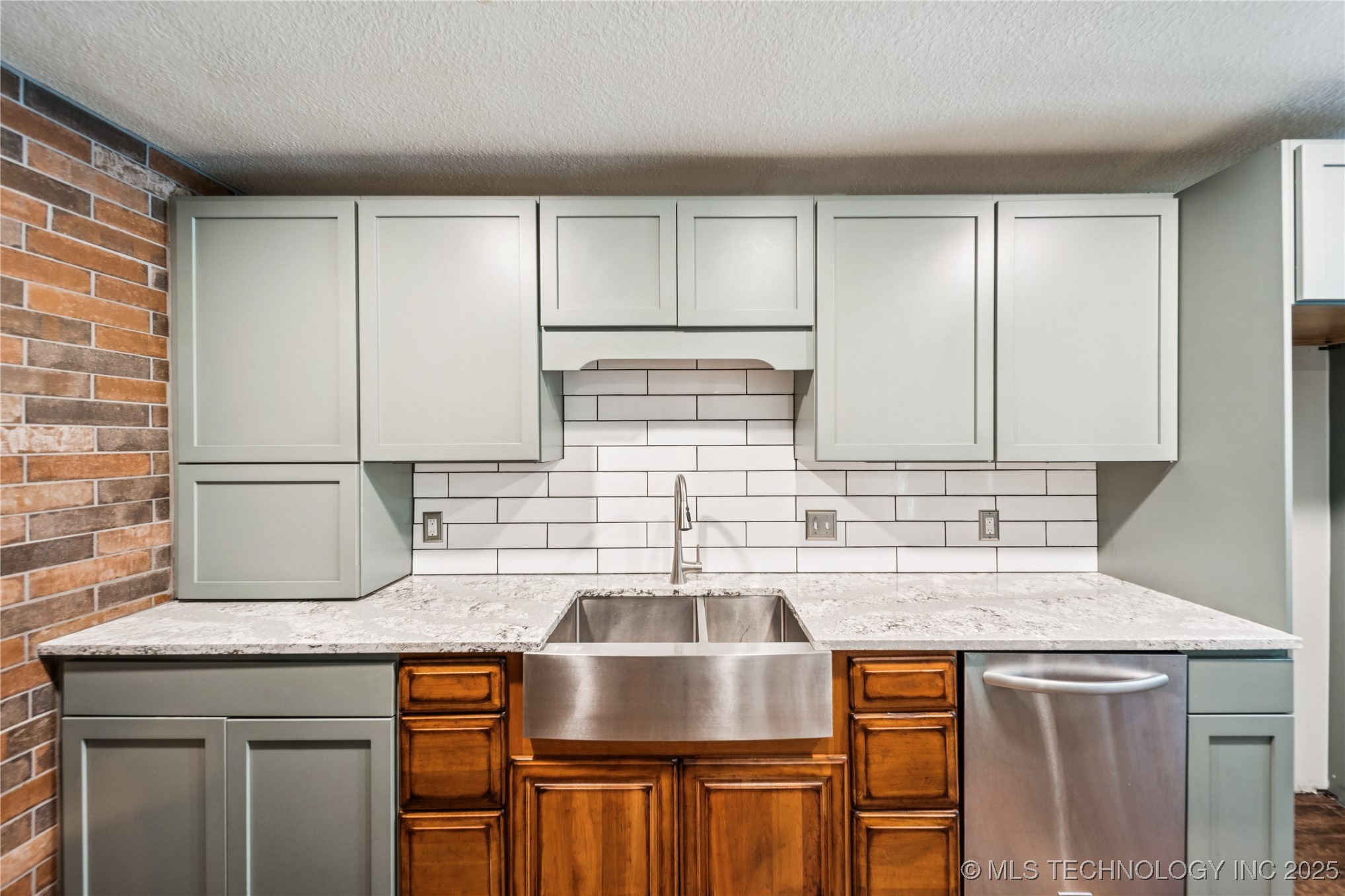 6103 S 223rd East Avenue Property Photo 11