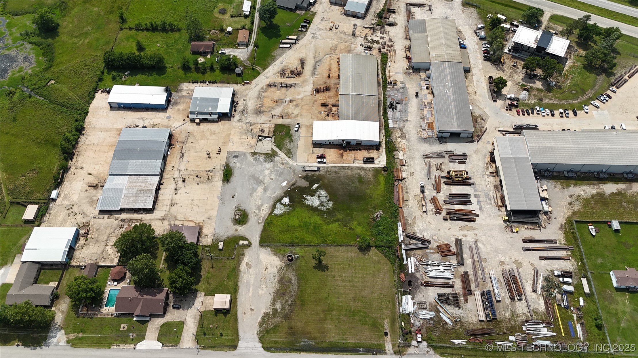 15251 Ok-66 Highway Property Photo 21