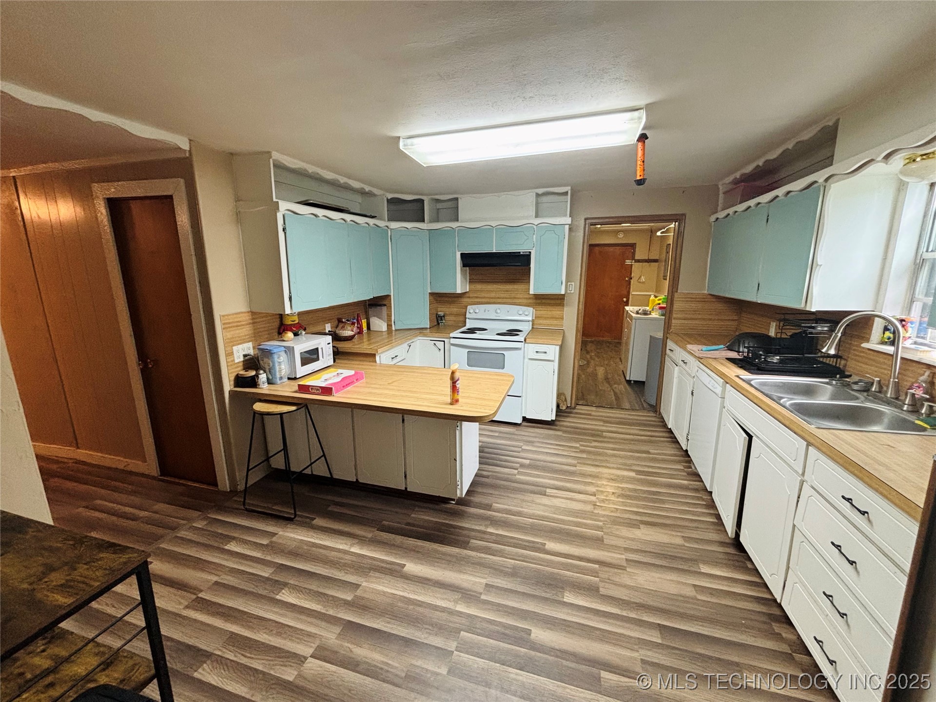 1503 Hillcrest Property Photo 7