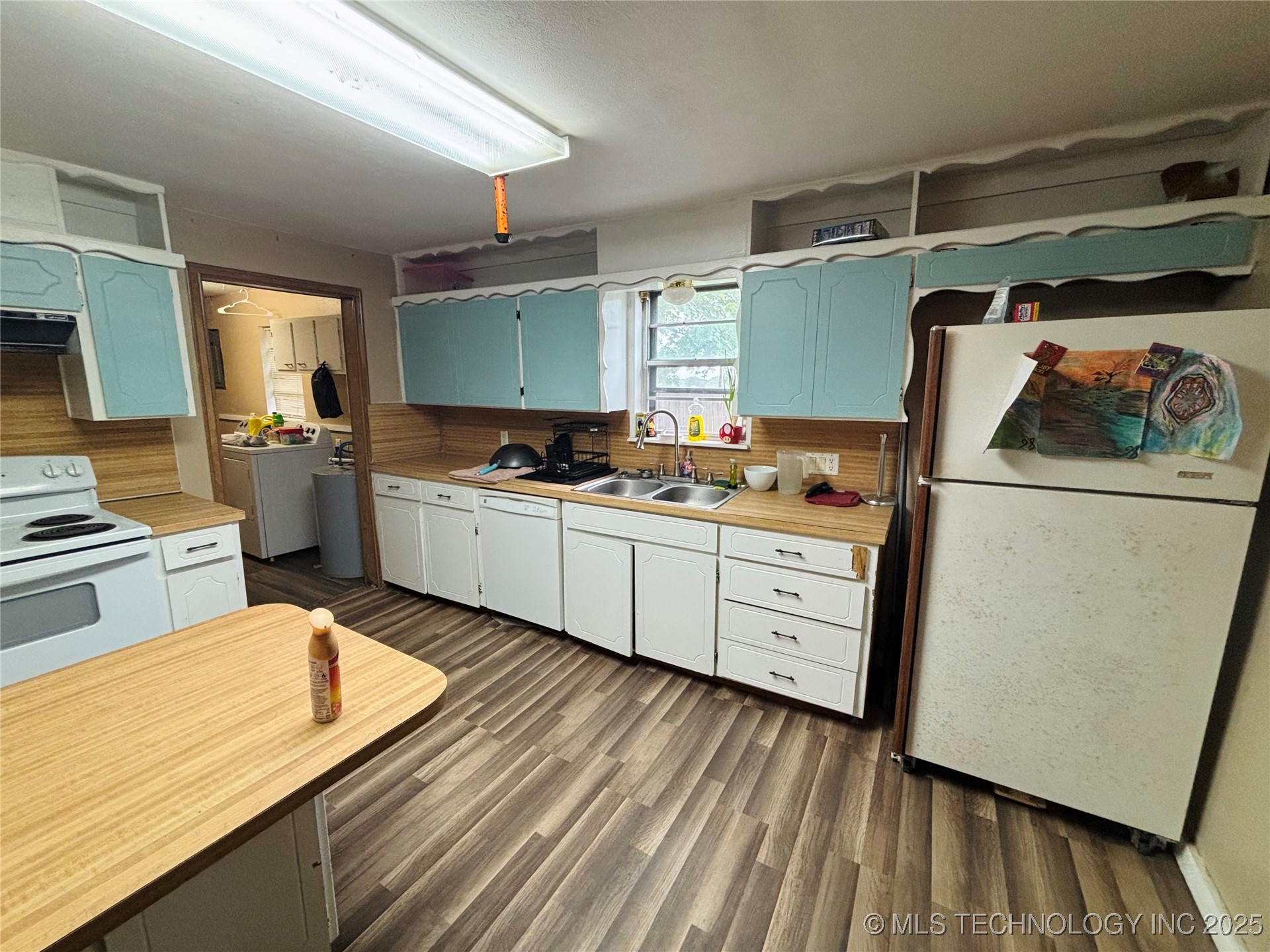 1503 Hillcrest Property Photo 8