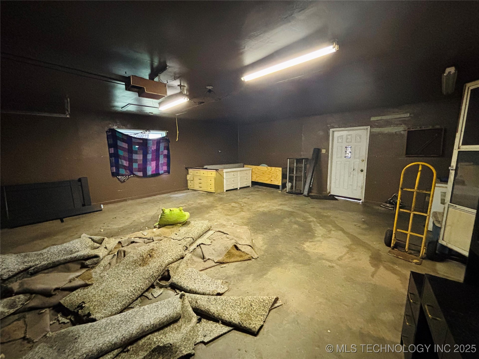 1503 Hillcrest Property Photo 21