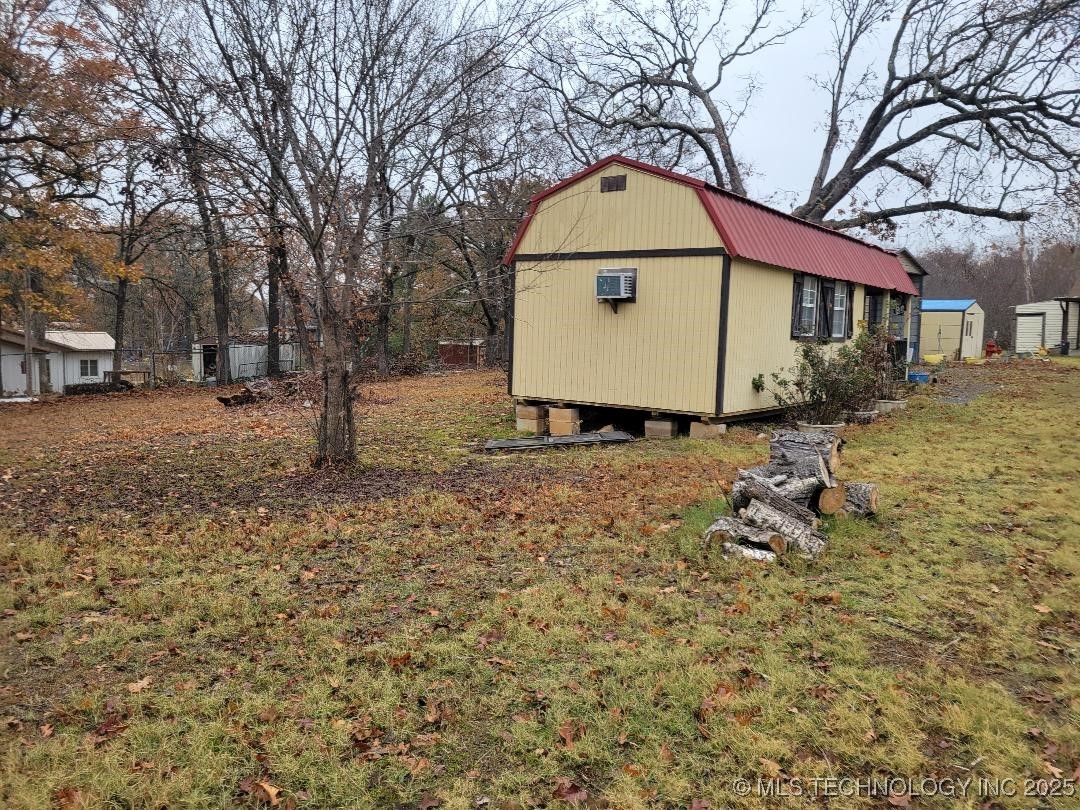 409612 E 1115 Road Property Photo 25