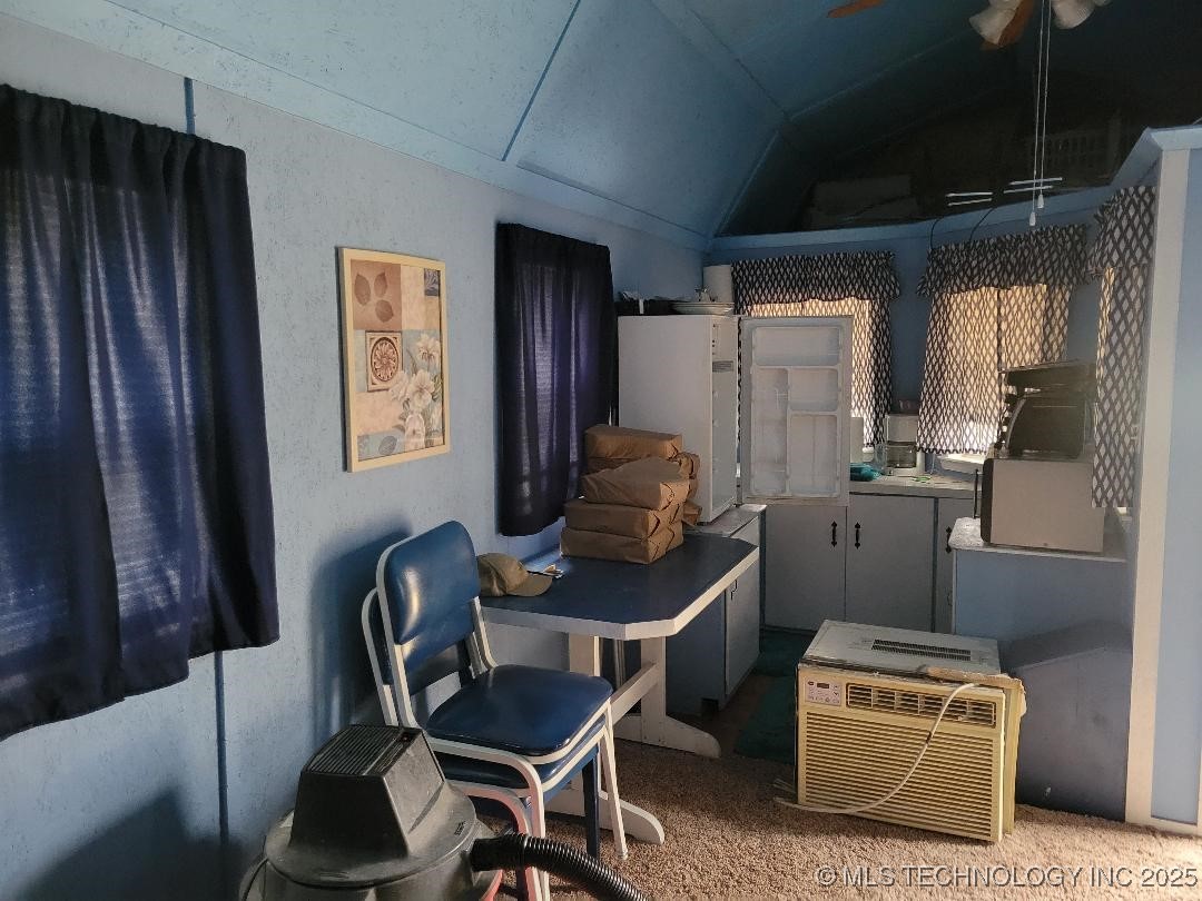 409612 E 1115 Road Property Photo 26