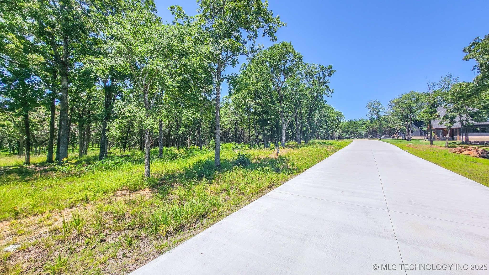 136 Patriot Pointe Property Photo 6