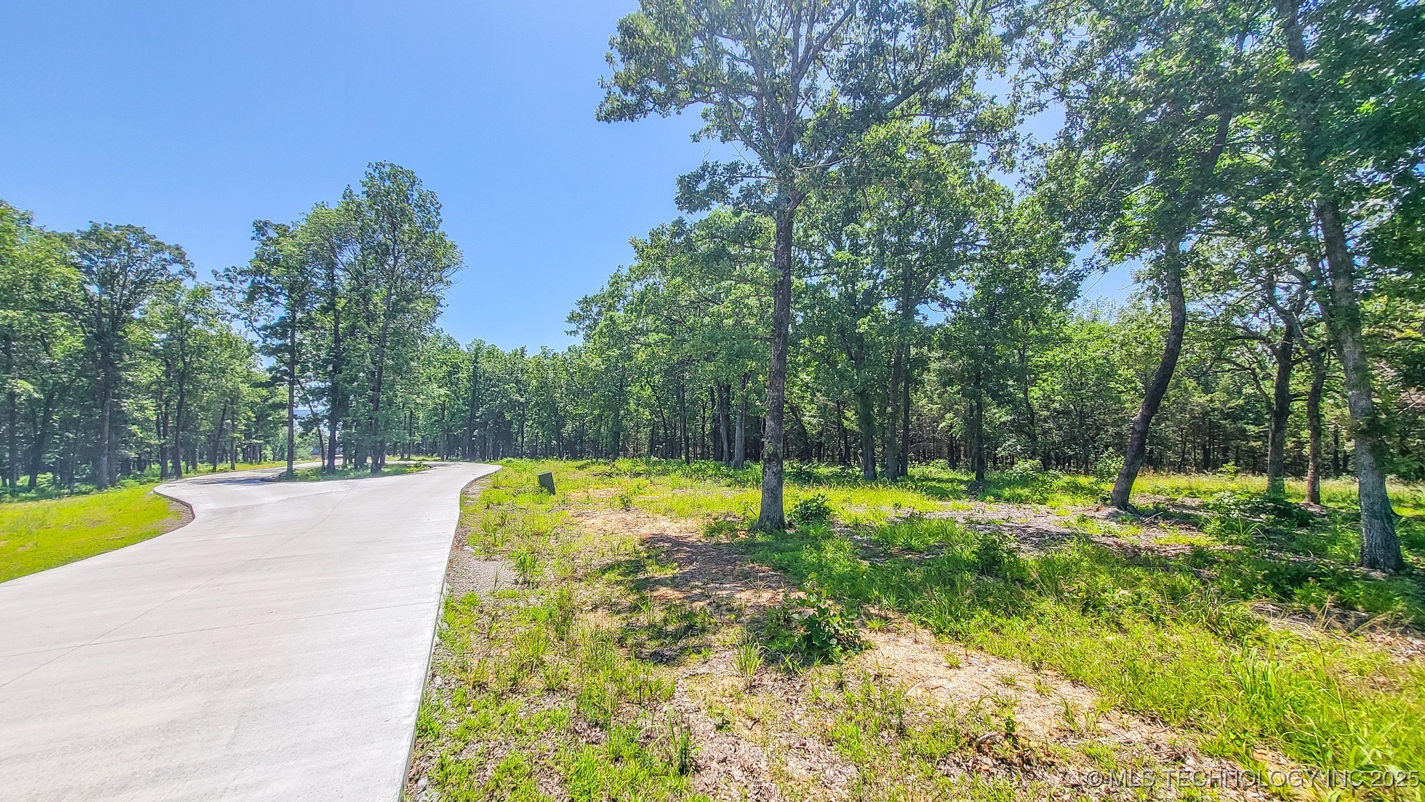 136 Patriot Pointe Property Photo 7