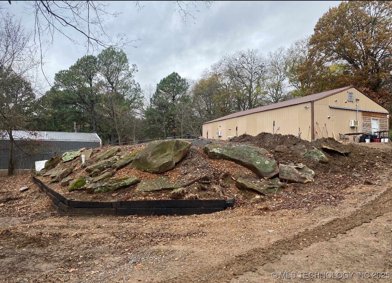 6884 W 440 Property Photo 5