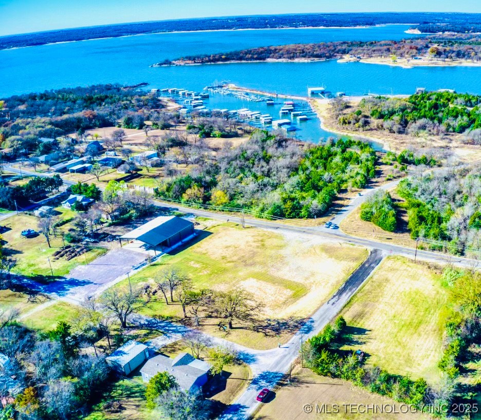 A Street Property Photo 2