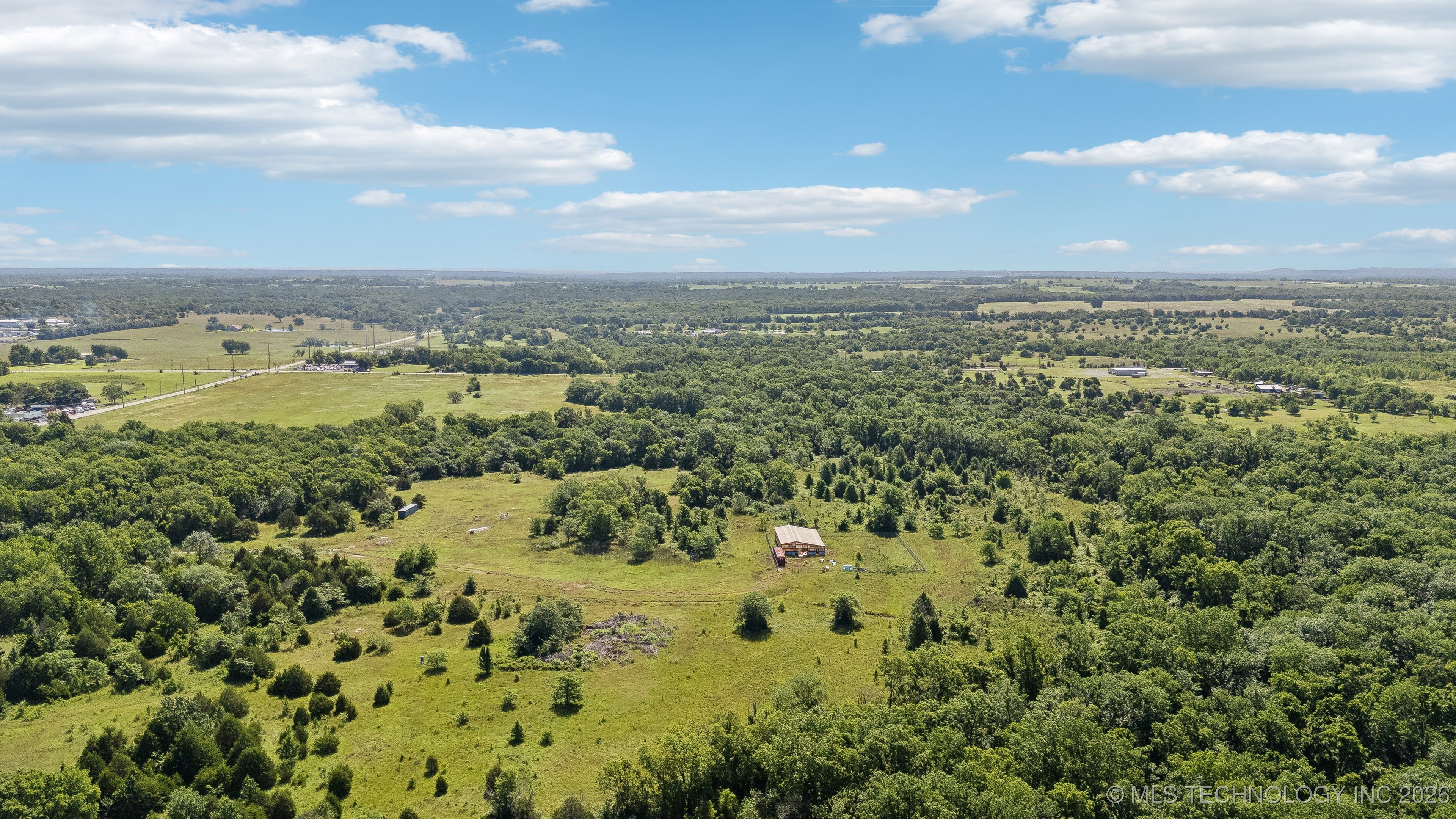 16800 E 11th Street Property Photo 19