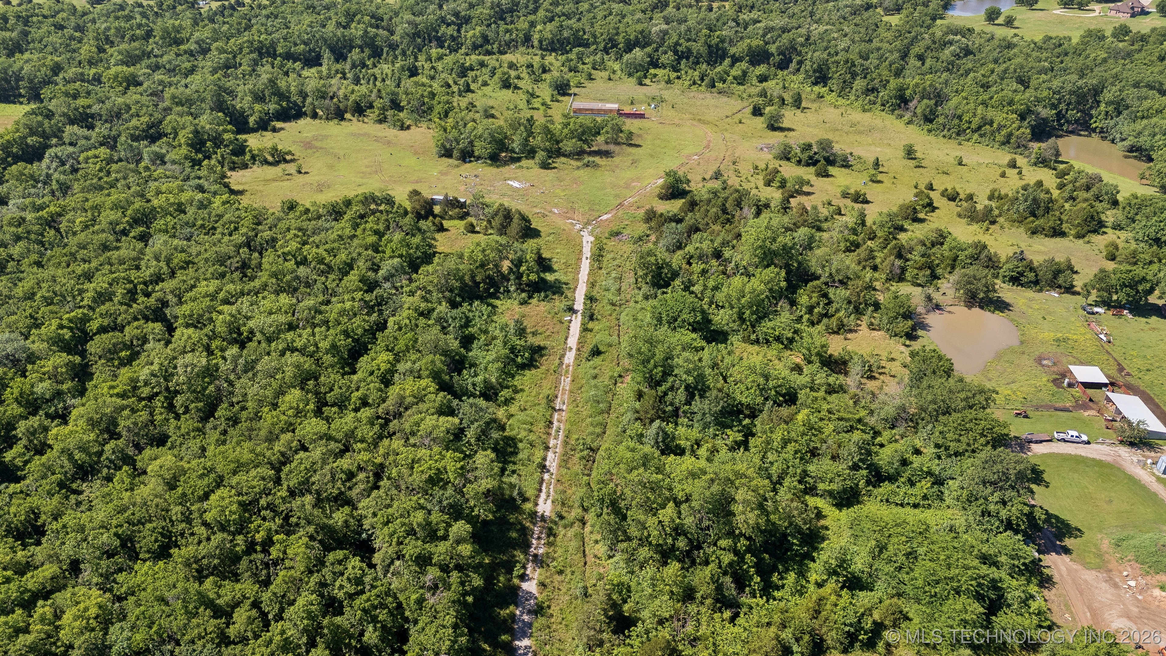 16800 E 11th Street Property Photo 22