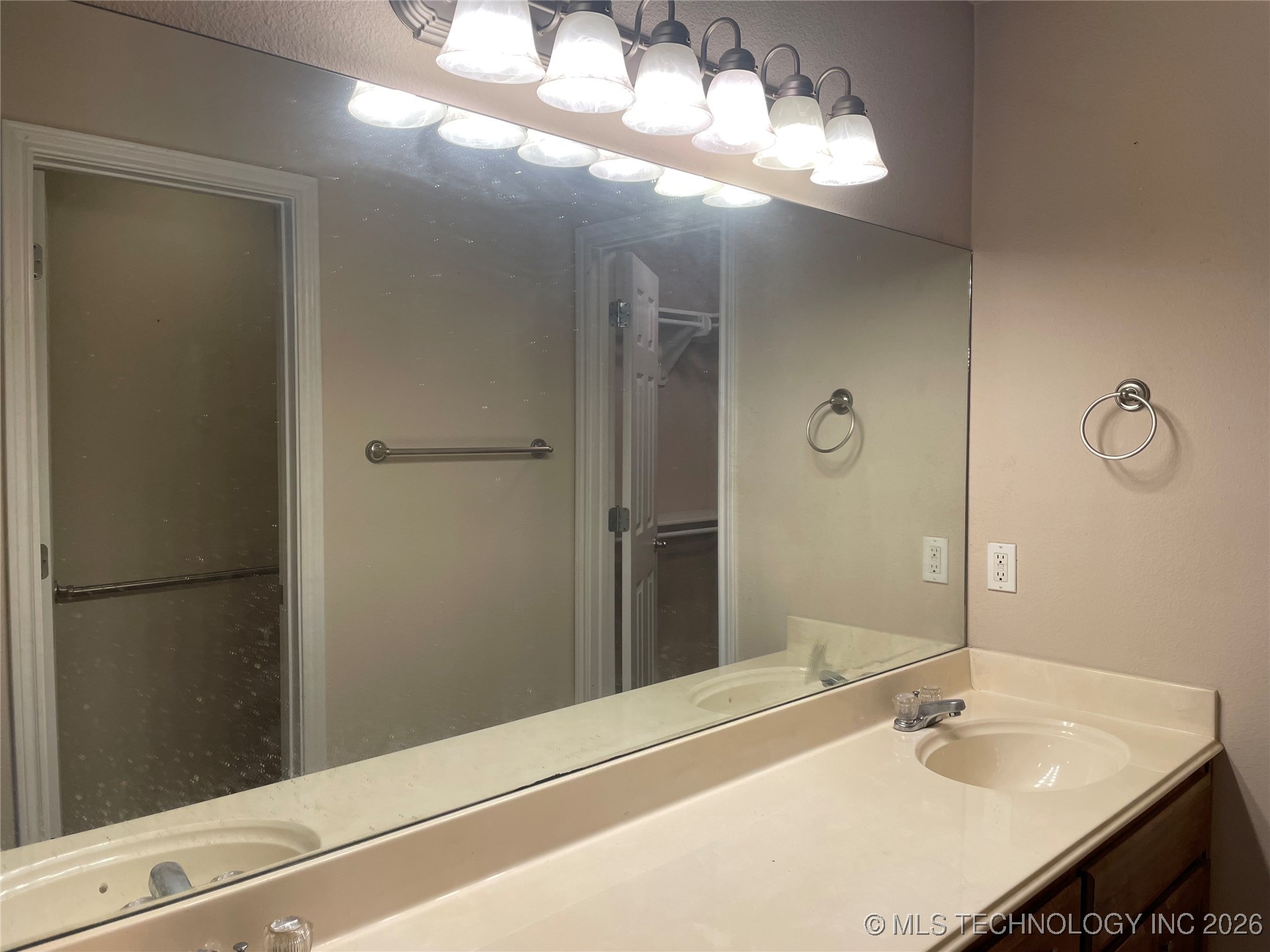 214 Northridge Property Photo 16