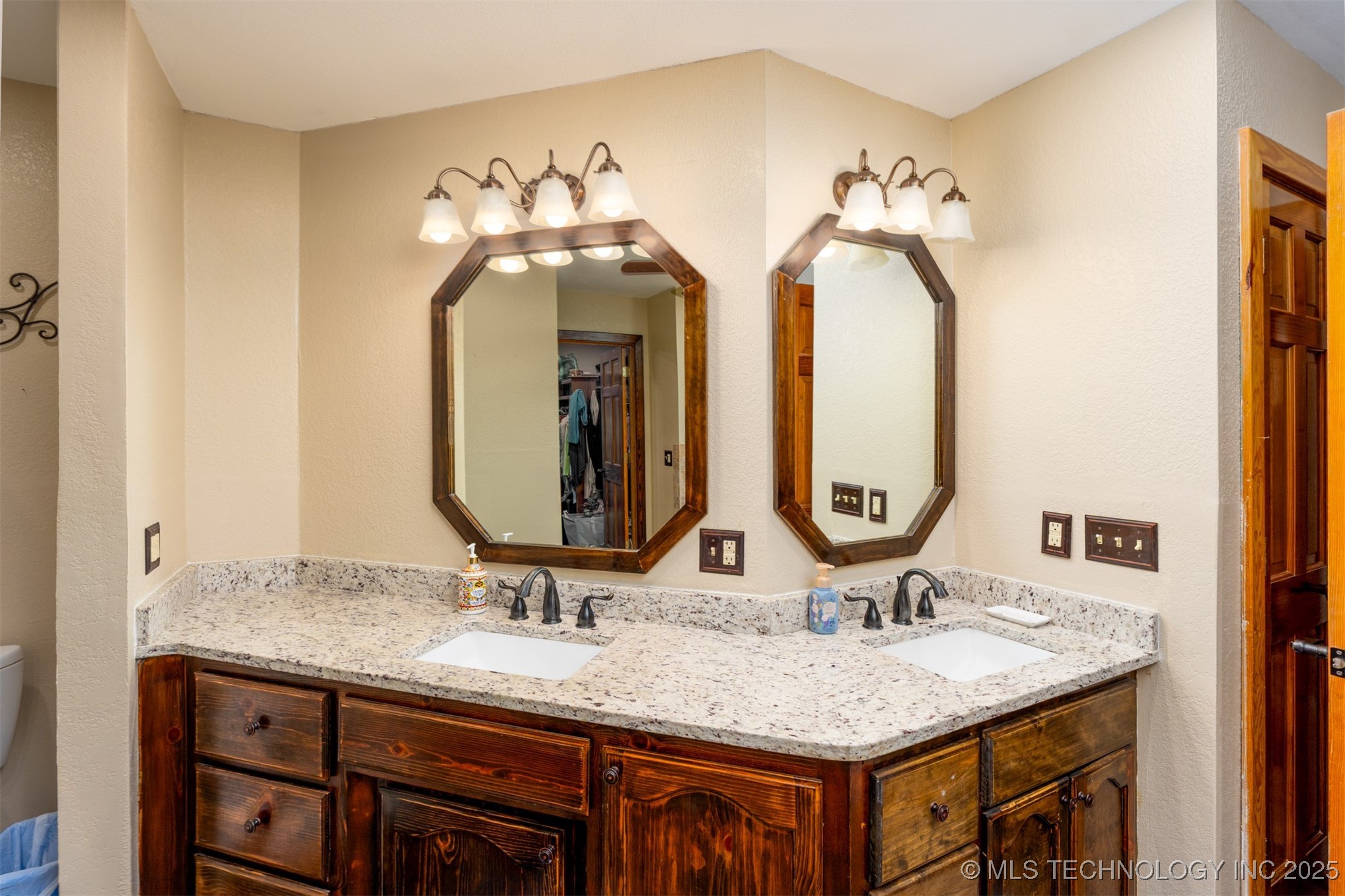 498 Big Horn Property Photo 28