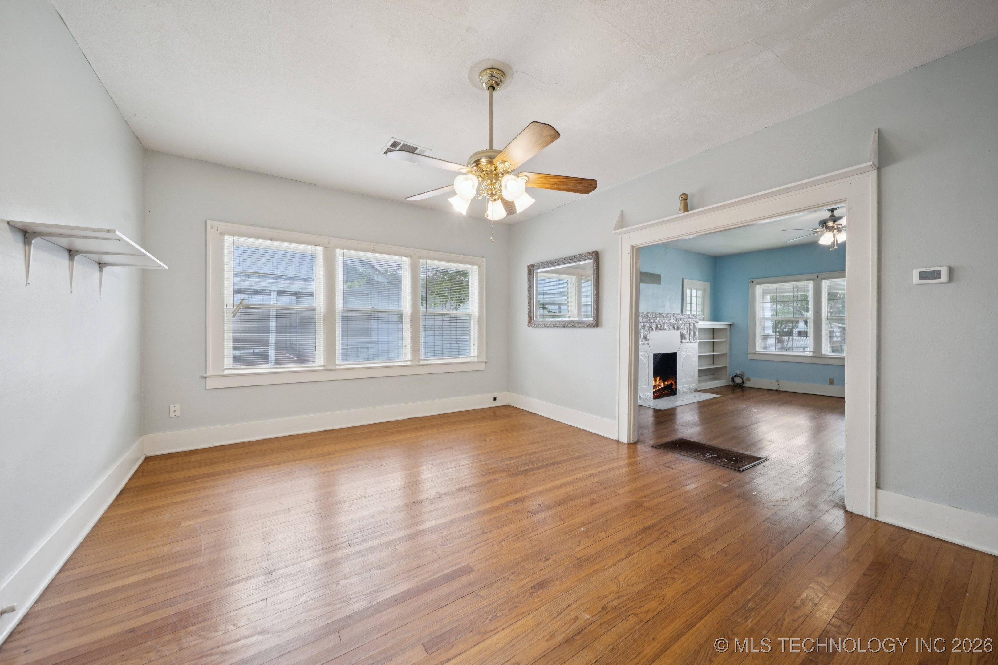 1414 E 8th Street Property Photo 9