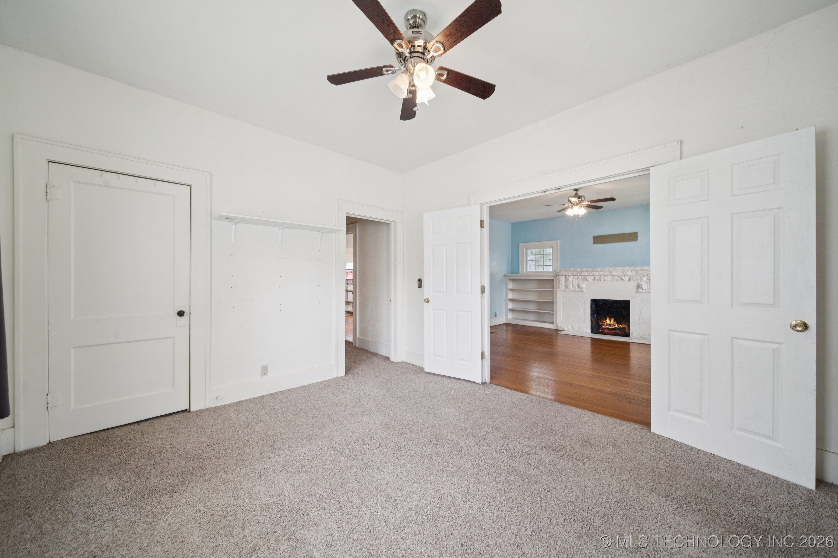 1414 E 8th Street Property Photo 16