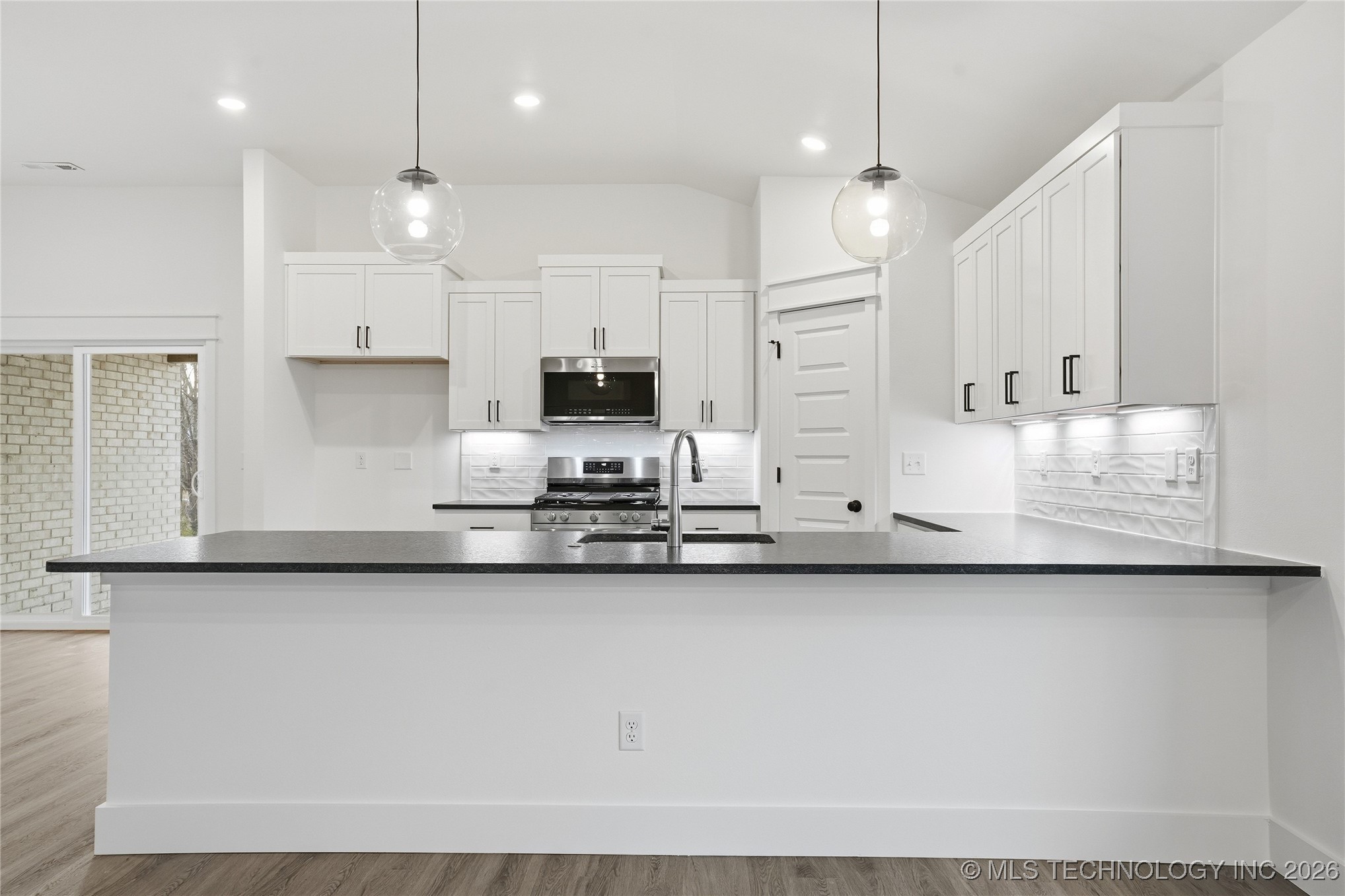 2052 E 128th Place S Property Photo 19