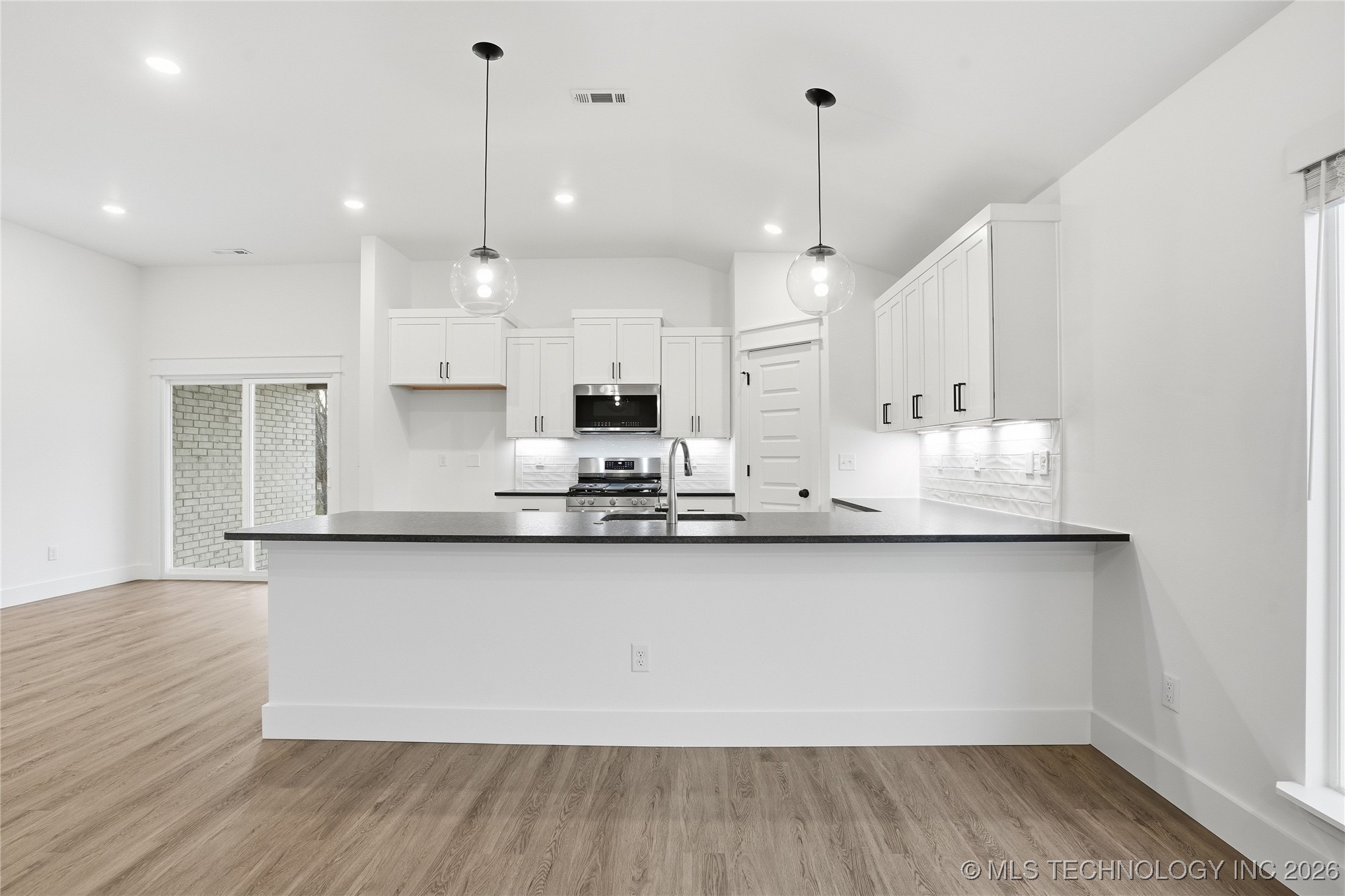 2052 E 128th Place S Property Photo 20