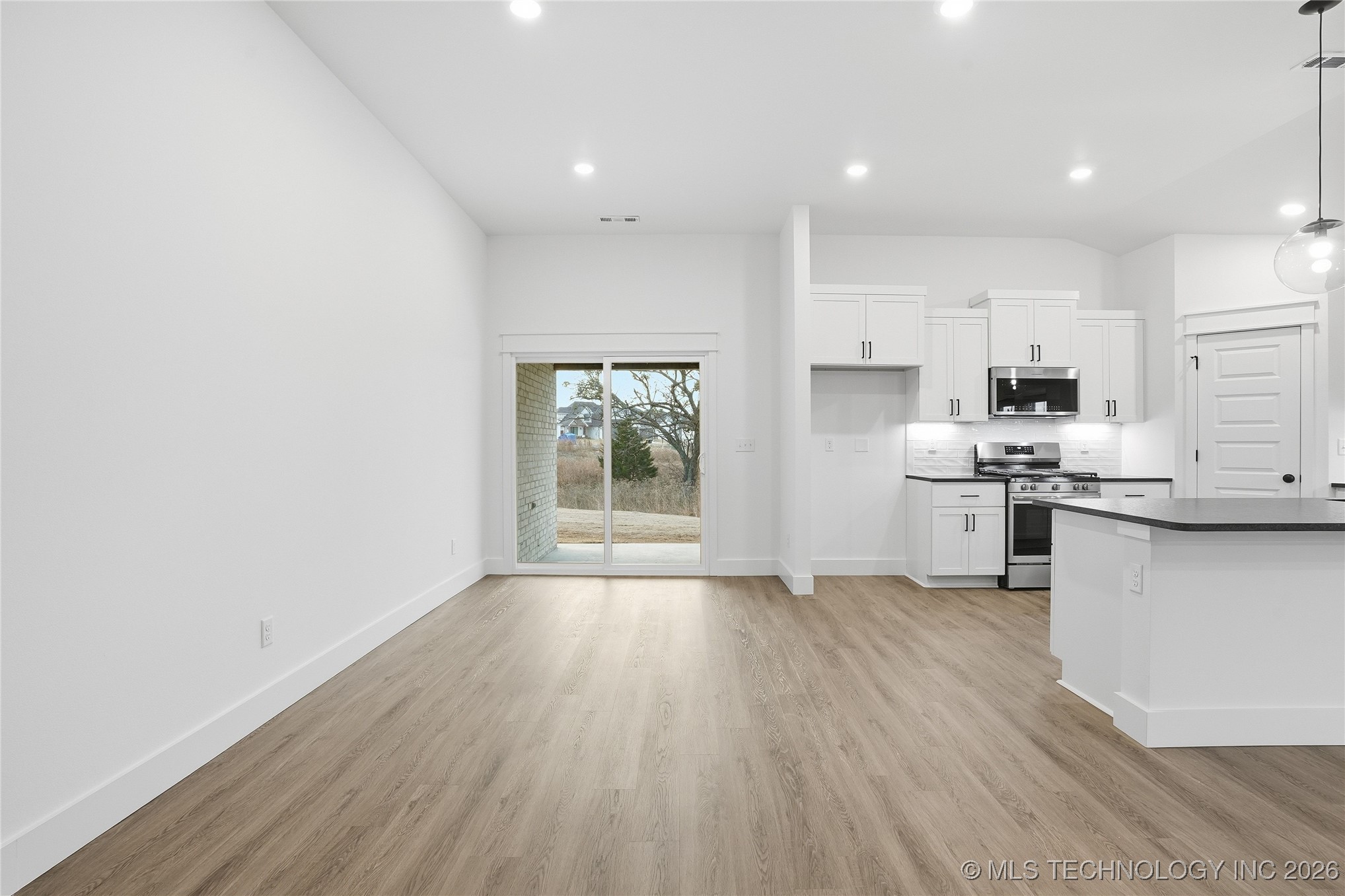 2052 E 128th Place S Property Photo 28