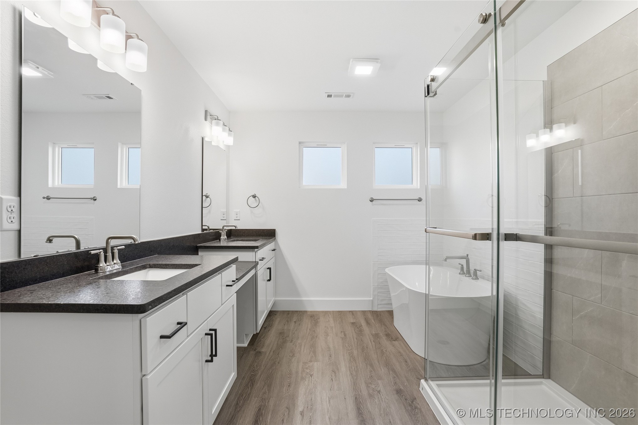 2052 E 128th Place S Property Photo 47