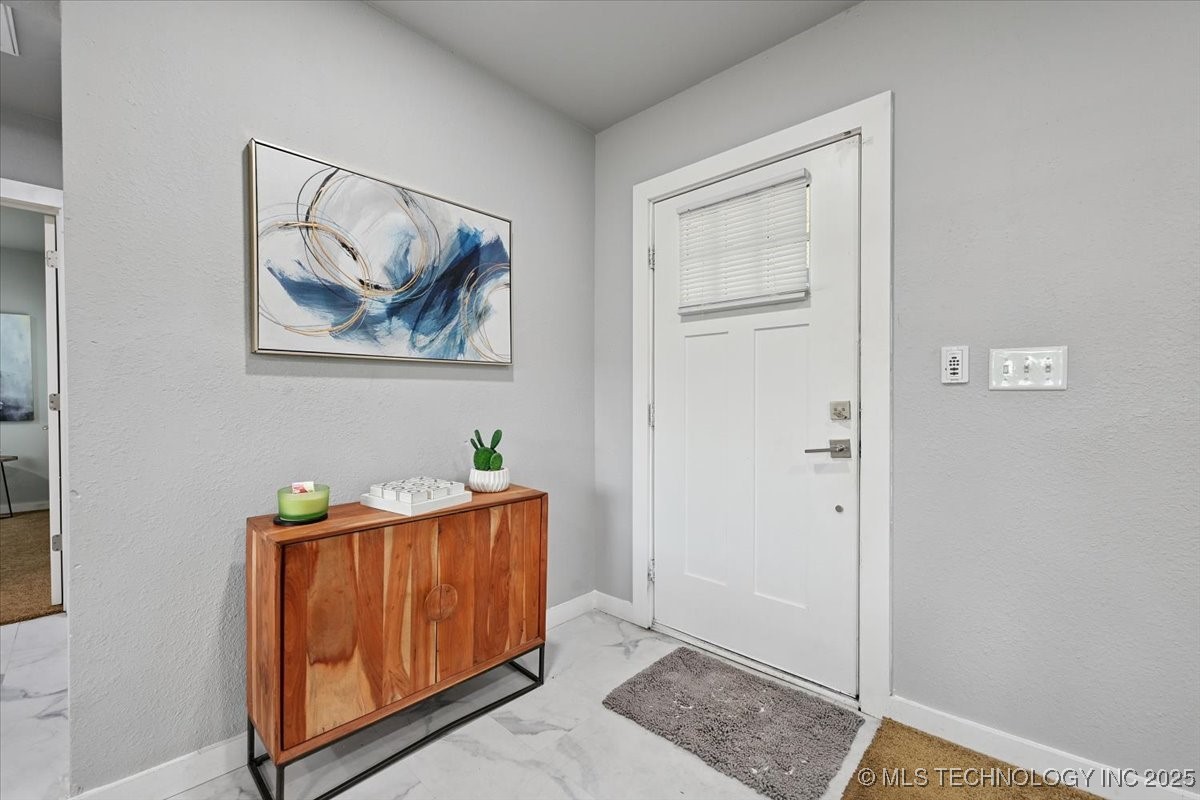 329 E Zion Place Property Photo 5