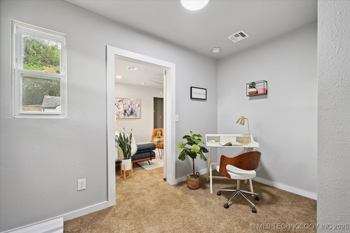 329 E Zion Place Property Photo 25