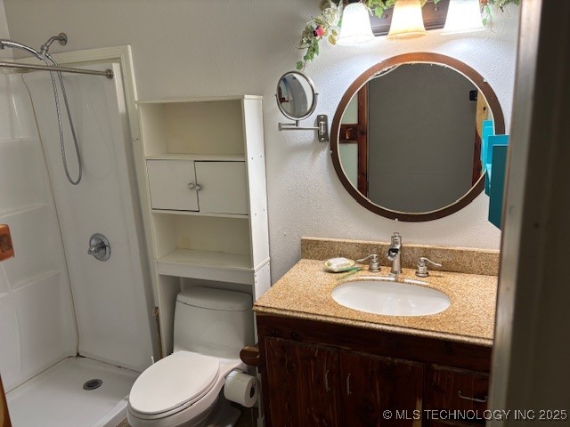 902 Ne Rushwood Drive Property Photo 17