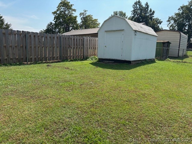 902 Ne Rushwood Drive Property Photo 26