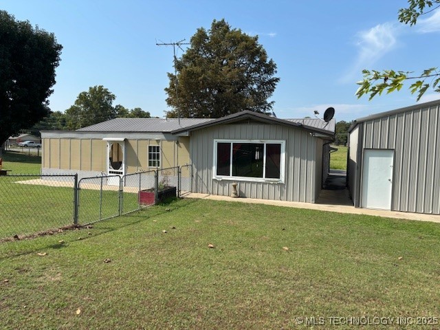 902 Ne Rushwood Drive Property Photo 29