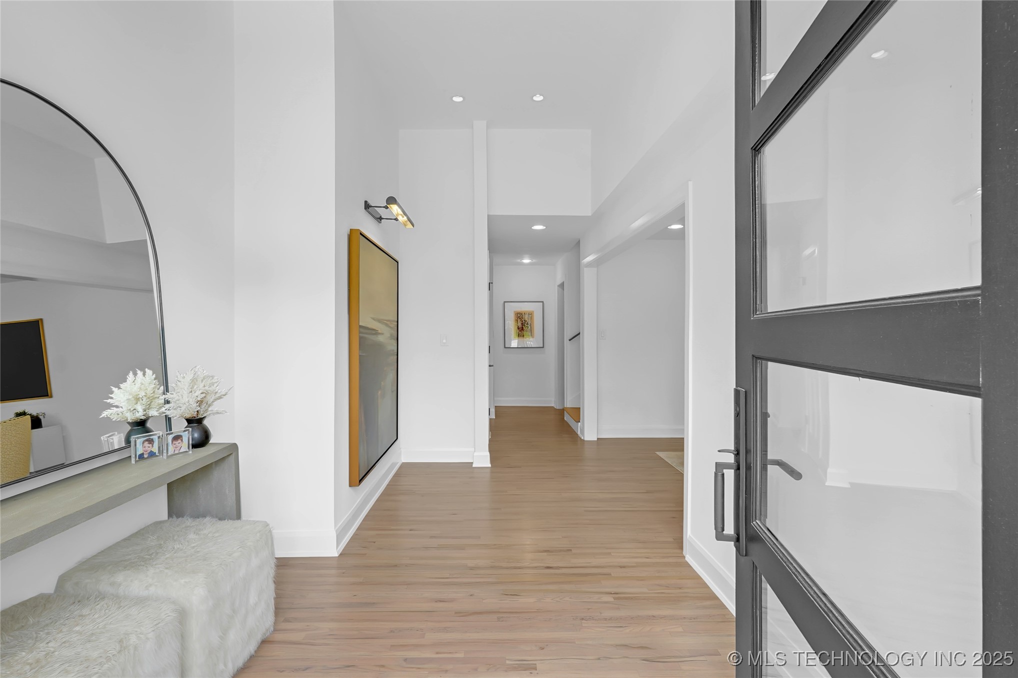 2227 E 26th Place Property Photo 4