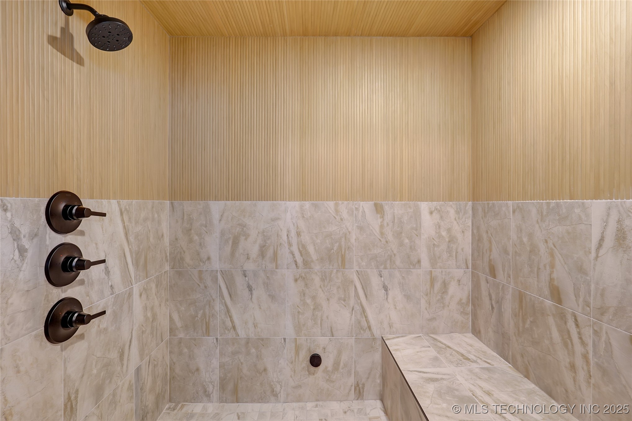 2227 E 26th Place Property Photo 22