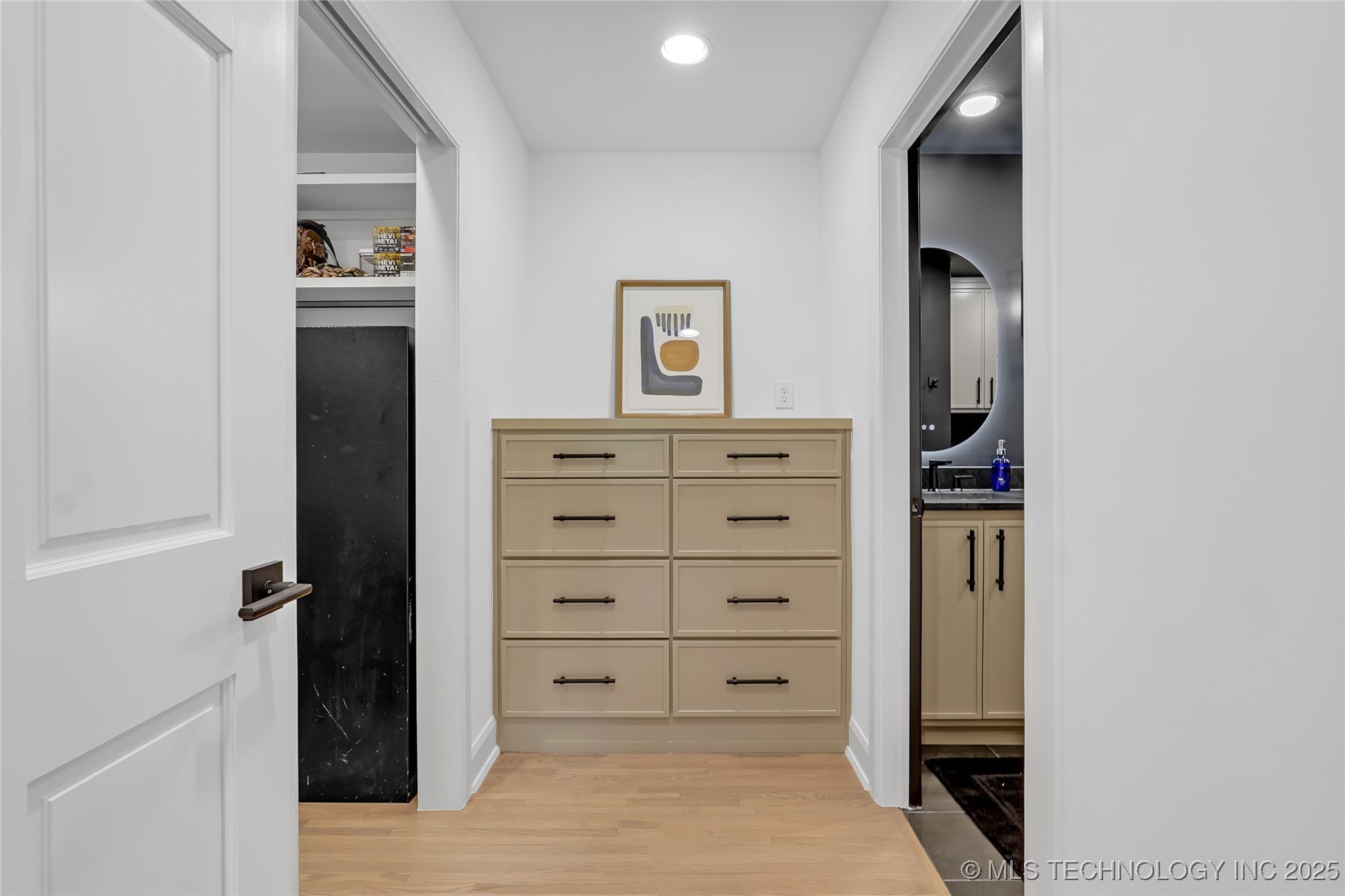 2227 E 26th Place Property Photo 33