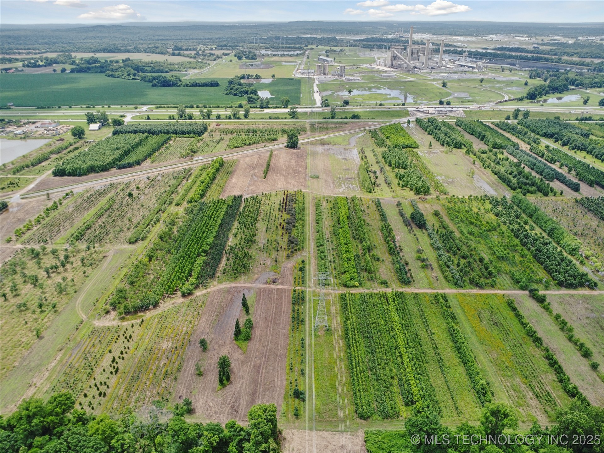 110 N 55th Street East Property Photo 3