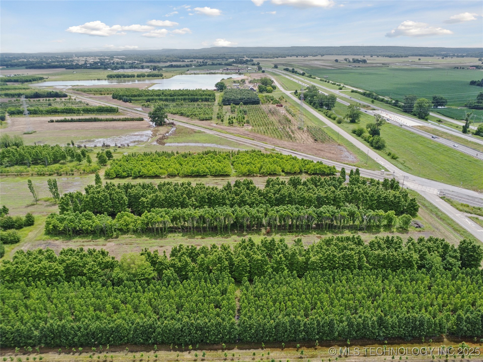 110 N 55th Street East Property Photo 14