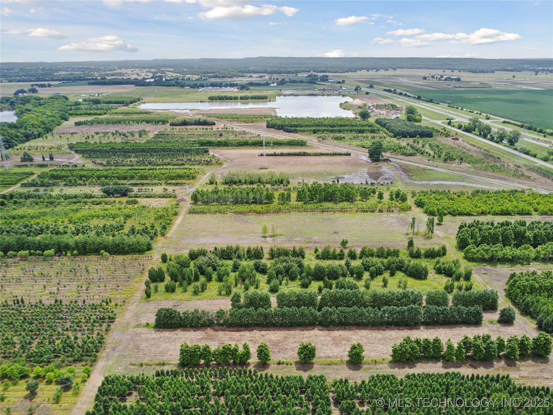 110 N 55th Street East Property Photo 17