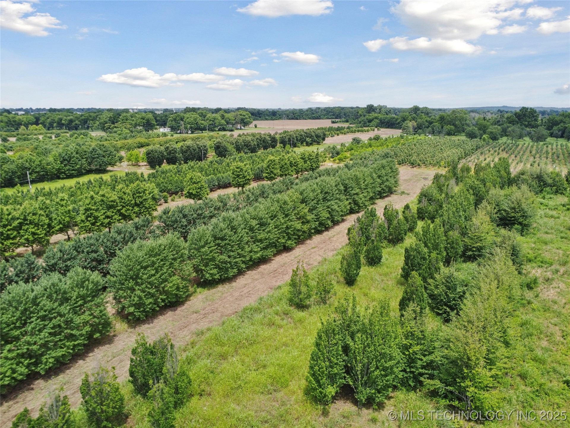 110 N 55th Street East Property Photo 19