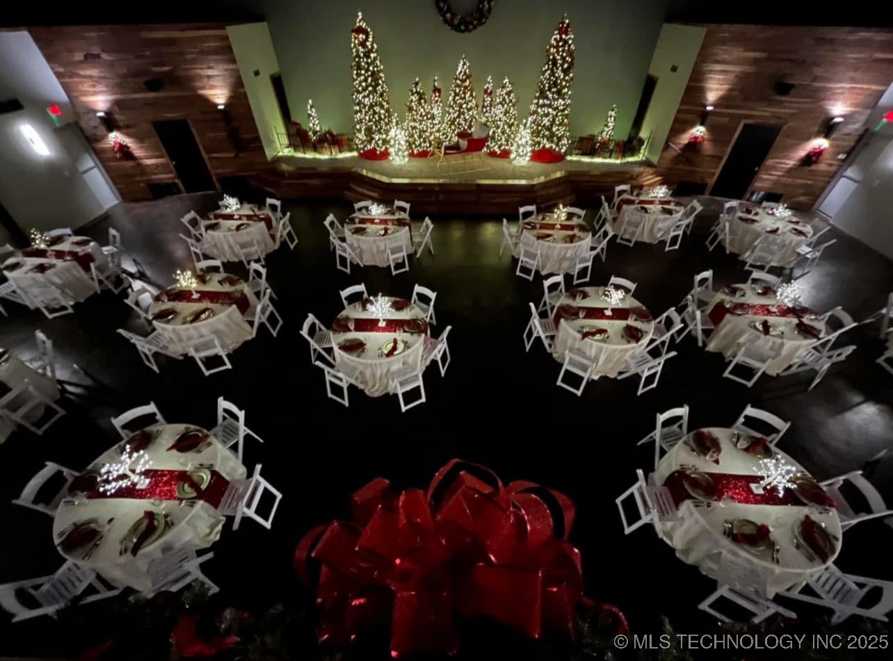 602 W 39th Street Property Photo 25