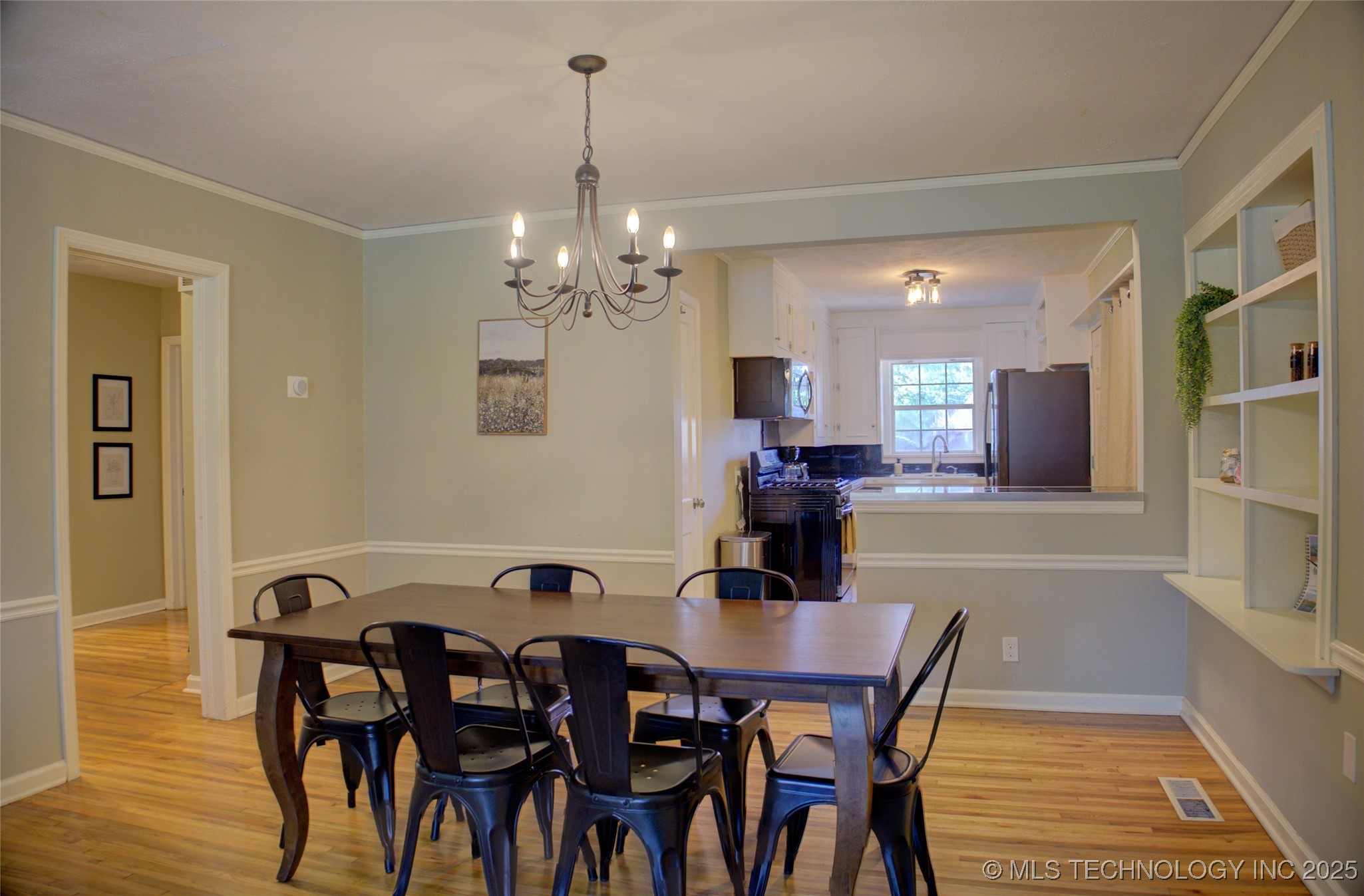 2328 S Delaware Court Property Photo 10