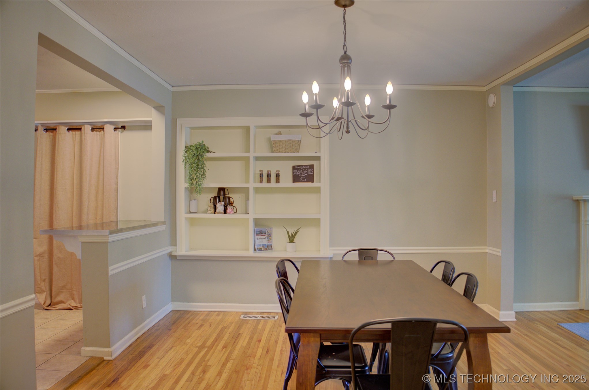 2328 S Delaware Court Property Photo 12