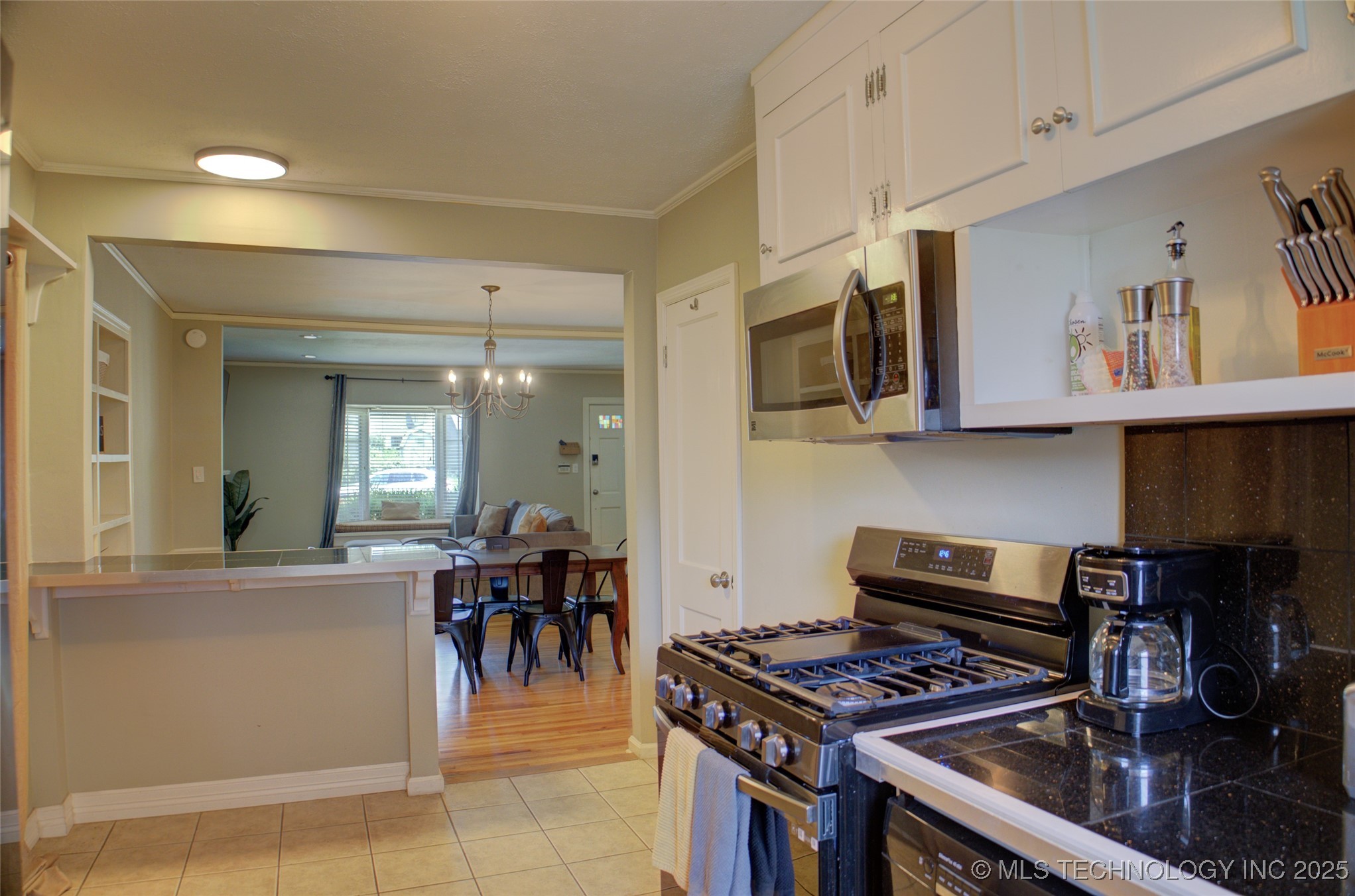 2328 S Delaware Court Property Photo 18