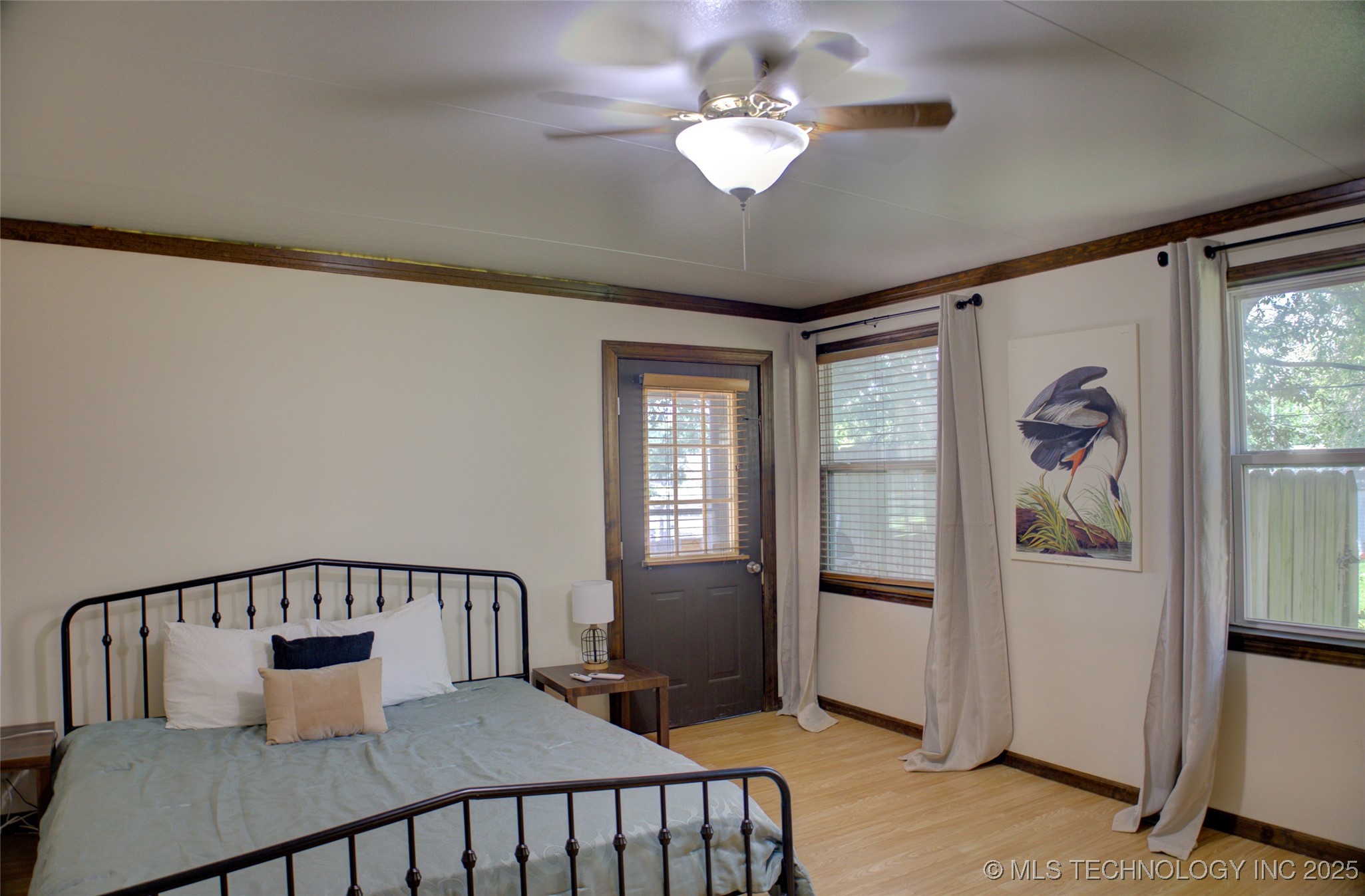 2328 S Delaware Court Property Photo 42